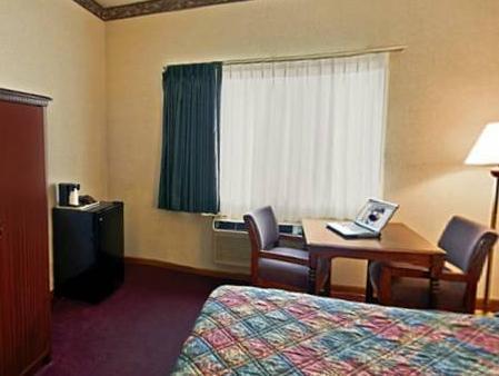 Americas Best Value Inn Waukegan Bagian luar foto